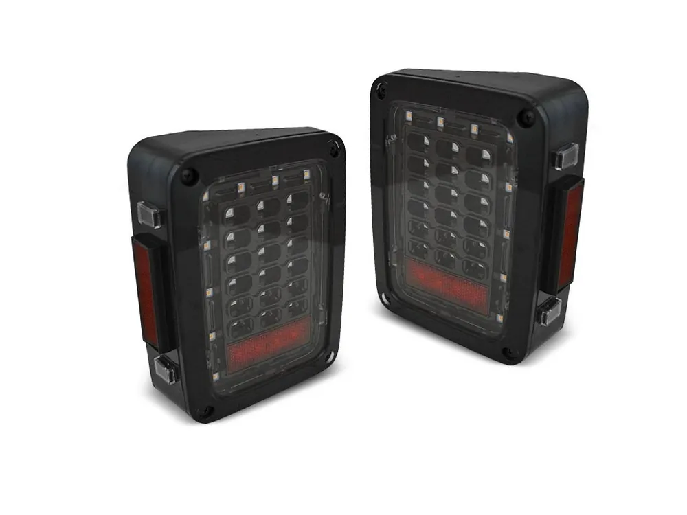 Zadní světla Jeep Wrangler JK 07-18 černá LED Autentický