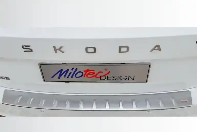 Top Prodej Škoda Superb IV Combi 2024-> - práh pátých dveří - Alu brush lesklý