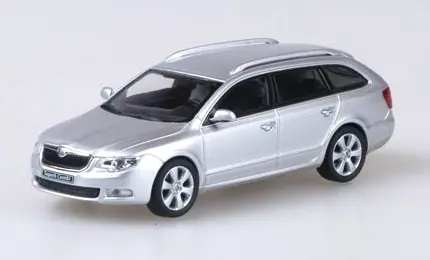 Model 1 72 Škoda Superb II Combi BRILLIANT SILVER - A7W Omezená Nabídka