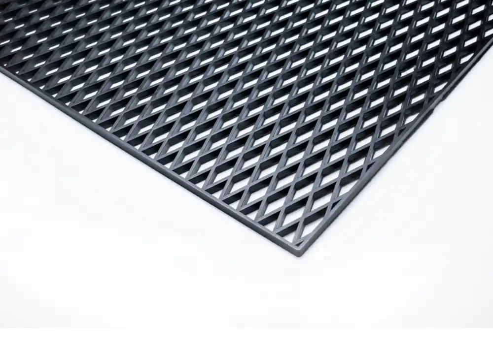 Plastová mřížka do nárazníků a masek 120x40 kosočtverec 30x12 mm Přímo Od Výrobce