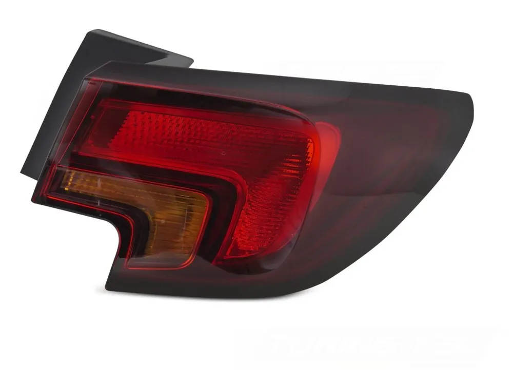 Zadní světlo OPEL ASTRA K 15-19 HB červené/kouřové PRAVÉ TYC Nejlepší Cena