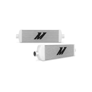 Must-Have Univerzální intercooler Mishimoto J-Line Stříbrný