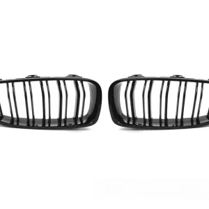 Cenově Výhodný Přední maska, ledvinky BMW F32 / F33 / F36 13-20 lesklá černá, dvojitá žebra