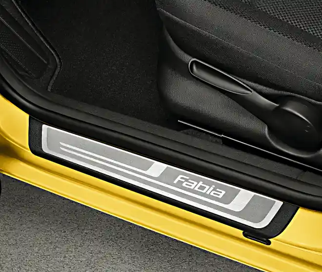 Značkový Prahové plastové lišty Škoda Fabia II (2006 - 2014) - originál KDA700002