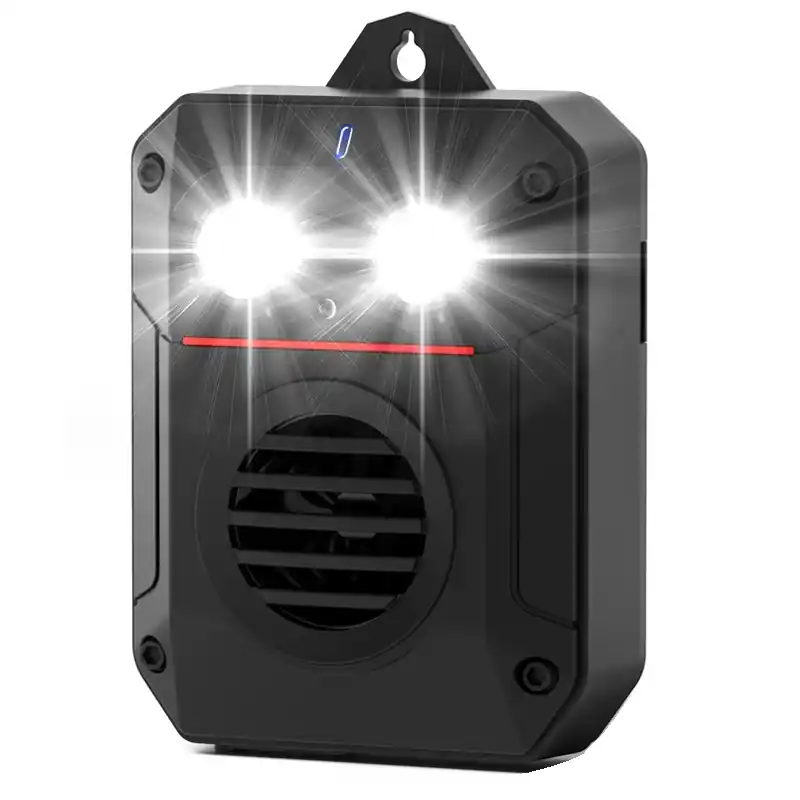 Sleva Odpuzovač a plašič kun CARCLEVER se 3 typy napájení a LED světlem, magnetický