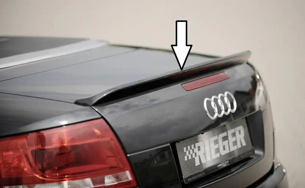Koupit Online Rieger lišta na hranu víka kufru pro Audi A4 8H kabriolet