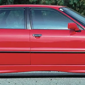 Rieger boční práh mont. strana pravá pro Audi 80 B4 avant, sedan, plast ABS bez povrchové úpravy Dokud Zásoby Vydrží