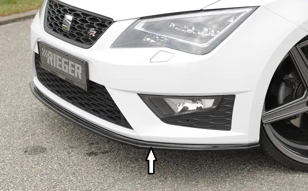 Levný Rieger lipa pod přední nárazník pro Seat Leon FR 5F 3-dvéř. (sc), 5-dvéř., 5-dvéř. (ST/Combi) před faceliftem, 01/13-12/16, plast ABS lakovaný do černé lesklé barvy