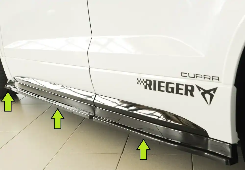 Kup Teď Rieger spoiler pod boční práh (3 dílný) mont. strana pravá pro Seat Ateca Cupra 5FP, 09/18-07/20, plast ABS lakovaný do černé lesklé barvy