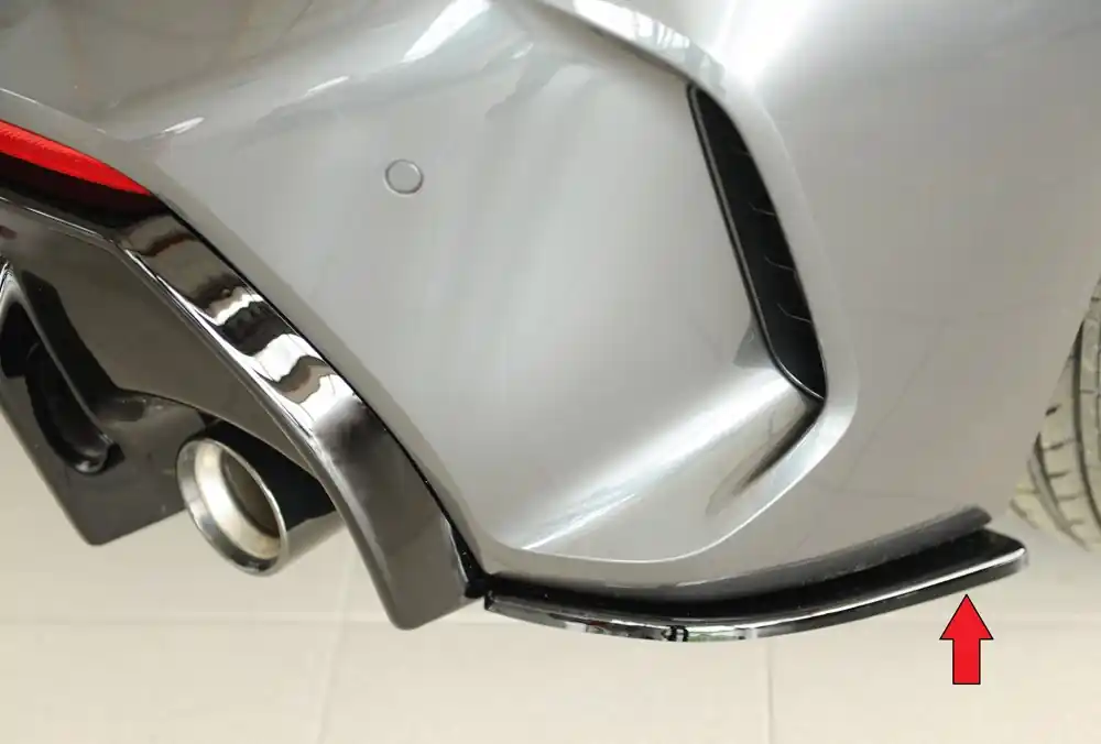 Časově Omezené Rieger spoiler pod zadní nárazník na pravé straně pro BMW řada 1 F40 hatchback / 4-dr. r.v. 07/19-, plast ABS lakovaný do černé lesklé barvy