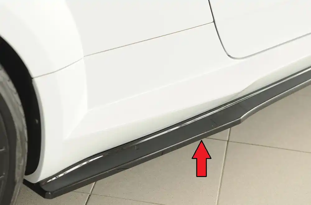 Rieger spoiler pod boční práh (ca. 19mm) mont. strana pravá pro Audi TT RS 8J, 8J1-FV, 8S roadster, 05/16-08/18, plast ABS lakovaný do černé lesklé barvy Nejprodávanější