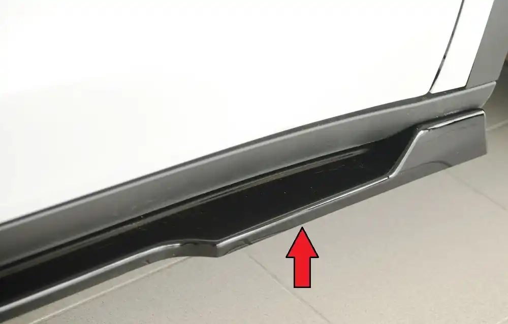 Rieger spoiler pod boční práh mont. strana pravá pro Tesla Model Y 003, 03/20-, plast ABS lakovaný do černé lesklé barvy Ověřený