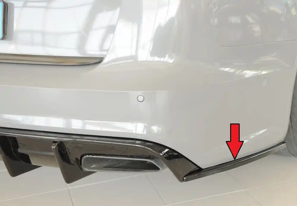 Značkový Rieger spoiler pod zadní nárazník na pravé straně pro Audi A6 S6 4G, C7 sedan r.v. 09/14-, plast ABS lakovaný do černé lesklé barvy
