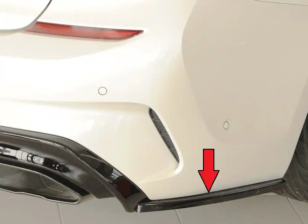 Rieger spoiler pod zadní nárazník na pravé straně pro BMW řada 3 G21 touring r.v. 03/19-06/22, plast ABS lakovaný do černé lesklé barvy Přímo Od Výrobce