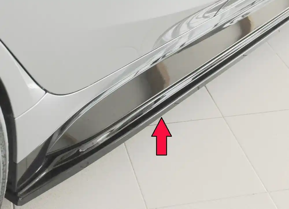 Rieger spoiler pod boční práh mont. strana pravá pro BMW řada 3 G81 M3 touring, 07/22-, plast ABS lakovaný do černé lesklé barvy Časově Omezené