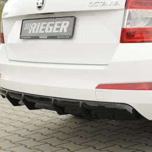 Sezónní Sleva Rieger vložka zadního nárazníku pro Škoda Octavia 5E combi, sedan vč. faceliftu, plast ABS s povrchovou úpravou Carbon-Look, ABS plast lakovaný do černé lesklé barvy, pro vozy bez parkovacího asistenta PDC