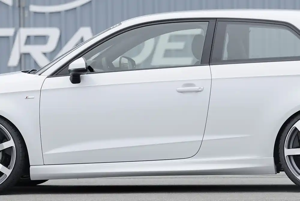 Akční Nabídka Rieger boční práh mont. strana levá pro Audi A3 8V 3-dvéř. (convertible 8V7), 3-dvéř. (hatchback 8V1) vč. faceliftu, r.v. 07/12-08/16, 09/16-, plast ABS bez povrchové úpravy