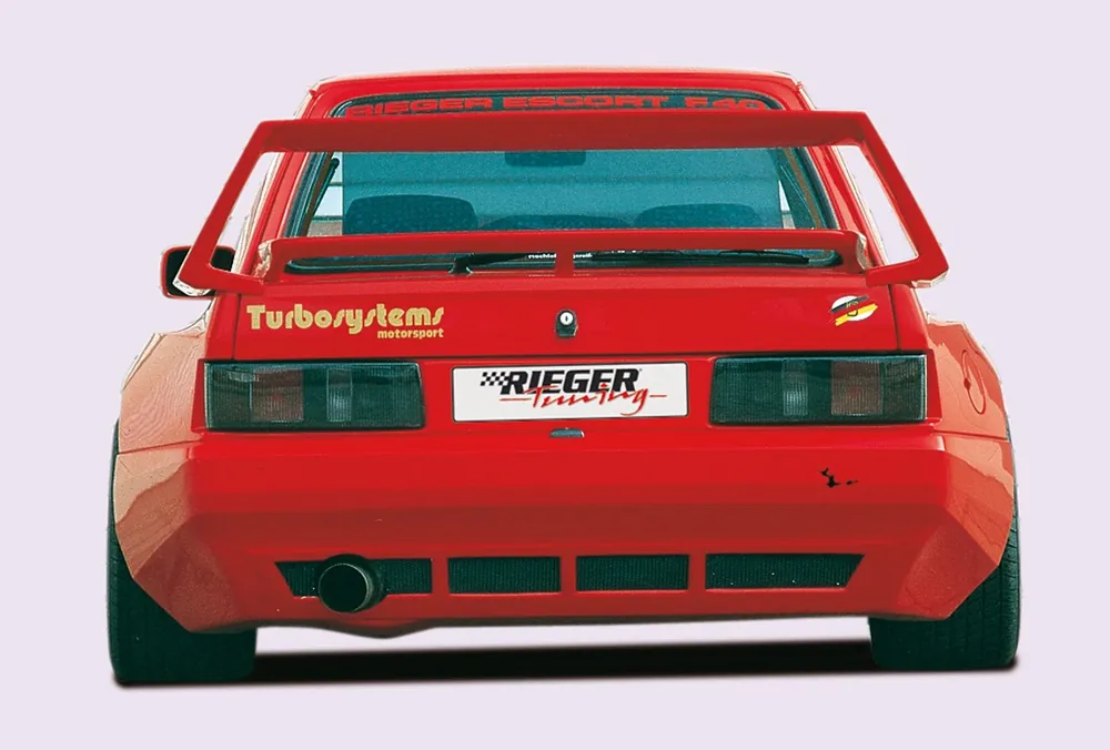Značkový Rieger boční díl widebody II pro Ford Escort 4 3-dvéř., 07/88-10/90, GFK (laminát), mont. strana pravá