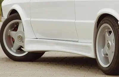 Rieger boční práh mont. strana levá pro Volkswagen Scirocco 1 kupé, r.v. 09/78-88, GFK (laminát) Sezónní Sleva