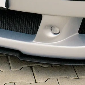 Rieger lipa pod přední nárazník Rieger pro Volkswagen Golf 4 1J 3-dvéř., 5-dvéř., combi, 10/97-03, plast ABS bez povrchové úpravy, "bended version", pod přední nárazník Rieger obj. kód Y 00059017/18/06/50 Časově Omezené