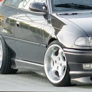 Rieger boční práh mont. strana pravá pro Opel Astra F 3-dvéř., 5-dvéř., plast ABS bez povrchové úpravy Výprodej