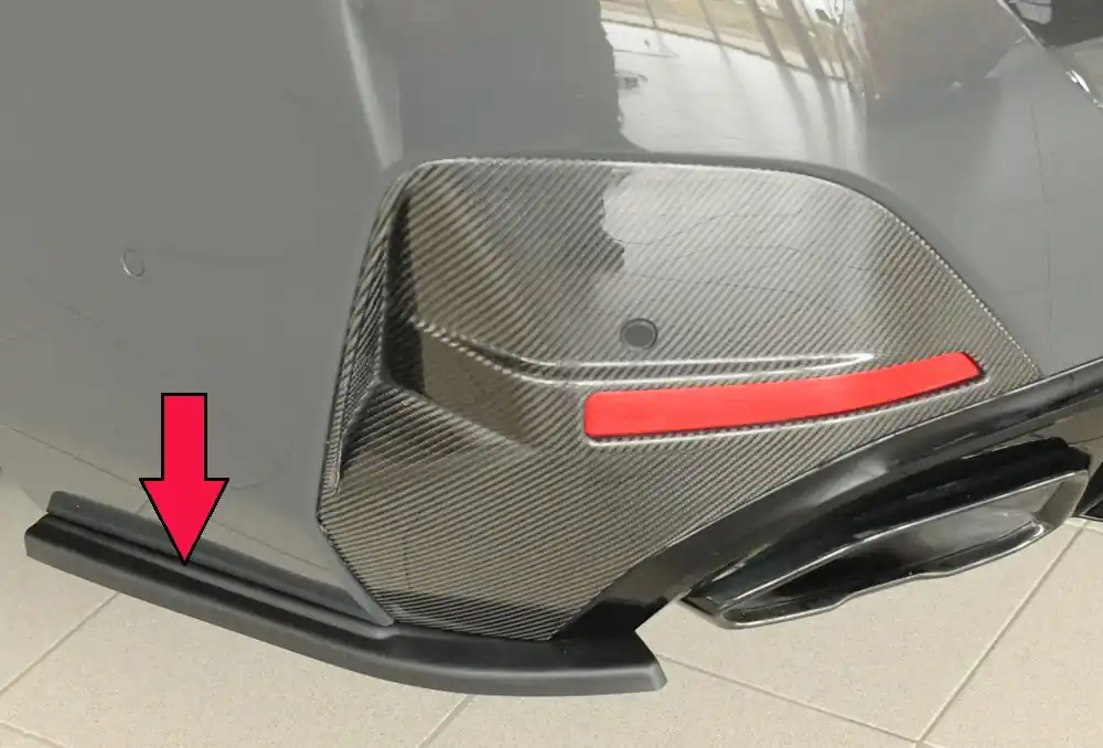 Zlevněný Rieger spoiler pod zadní nárazník na levé straně pro BMW i4 G26 G4C gran coupe (5-dvéř.) r.v. 11/21-, plast ABS bez povrchové úpravy