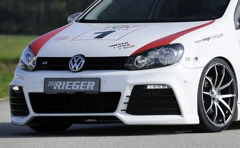 Akce Rieger Přední nárazník pro Volkswagen Golf 6 vč. GTD, GTI 3-dvéř., 5-dvéř., kabriolet, plast ABS bez povrchové úpravy, pro vozy s ostřikovači světlometů, PDC a parkovacím asistentem