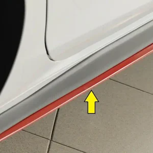 Ověřený Rieger spoiler pod boční práh mont. strana pravá pro Volkswagen Golf 8 GTI Clubsport 5-dvéř., r.v. 10/20-, plast ABS bez povrchové úpravy, pro orig. boční prahy