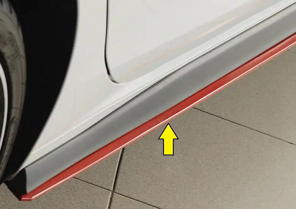 Ověřený Rieger spoiler pod boční práh mont. strana pravá pro Volkswagen Golf 8 GTI Clubsport 5-dvéř., r.v. 10/20-, plast ABS bez povrchové úpravy, pro orig. boční prahy