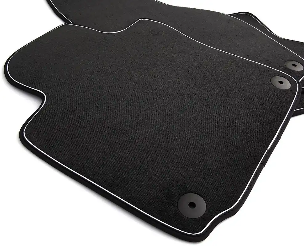 Zlevněný Textilní autokoberce BMW 3 F30 F31 (2011 - 2019) s fixací a bílým lemem SPORTLINE