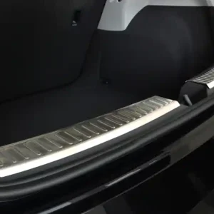 Nerezový kryt vnitřního prahu kufru Seat Leon (od roku 2013>) - 5 dveřový model - Avisa Víkendová Akce